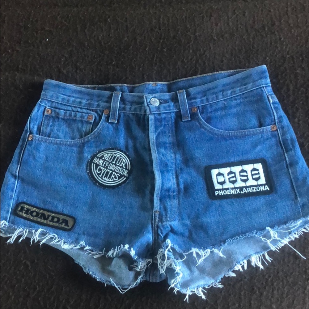 Levi’s Cut Off Shorts